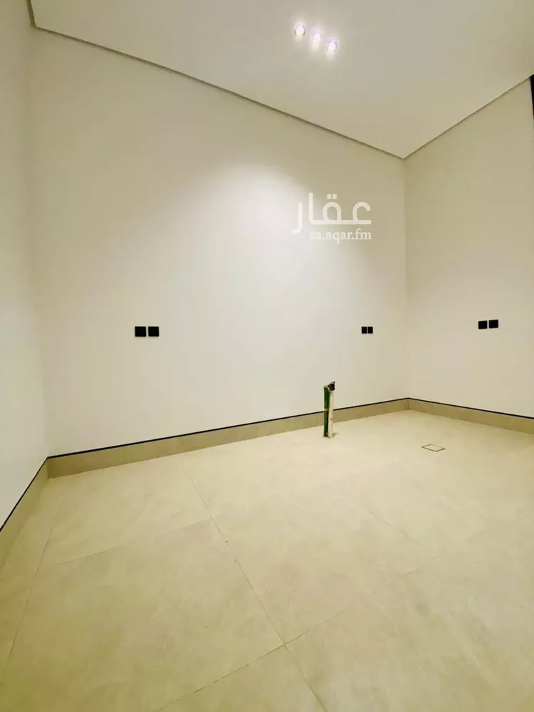 Villa for Sale in Riyadh Al Mahdiyah صورة 5
