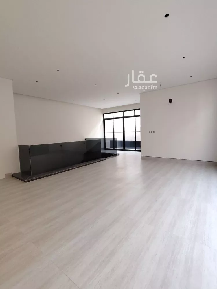 فيلا للبيع في شارع علي بن أحمد البلوي, حي المهدية, مدينة الرياض, منطقة الرياض 18