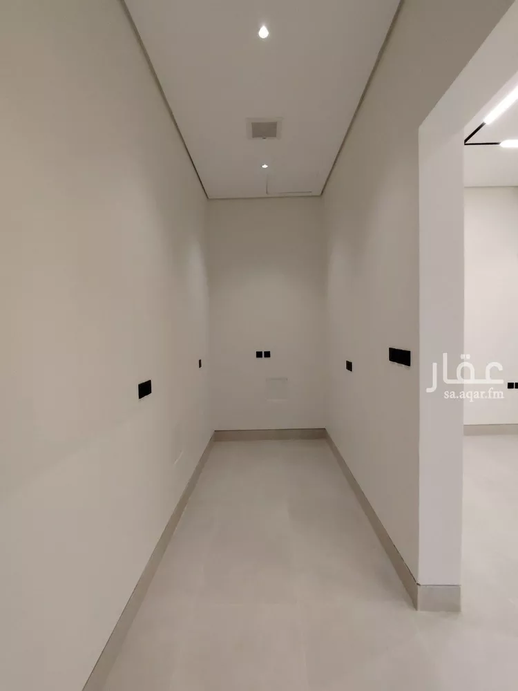Villa for Sale in Riyadh Al Mahdiyah 24