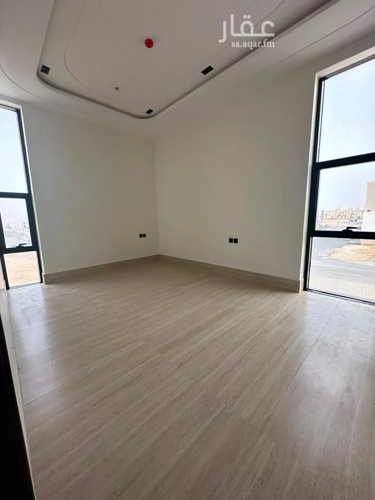 عمارة للبيع في شارع ابن المهاجر, حي المهدية, مدينة الرياض, منطقة الرياض 14