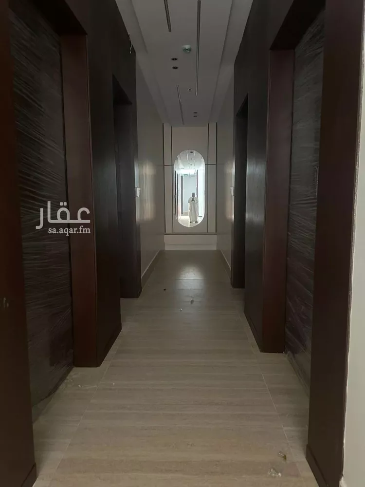 عمارة للبيع في شارع ابن المهاجر, حي المهدية, مدينة الرياض, منطقة الرياض 26