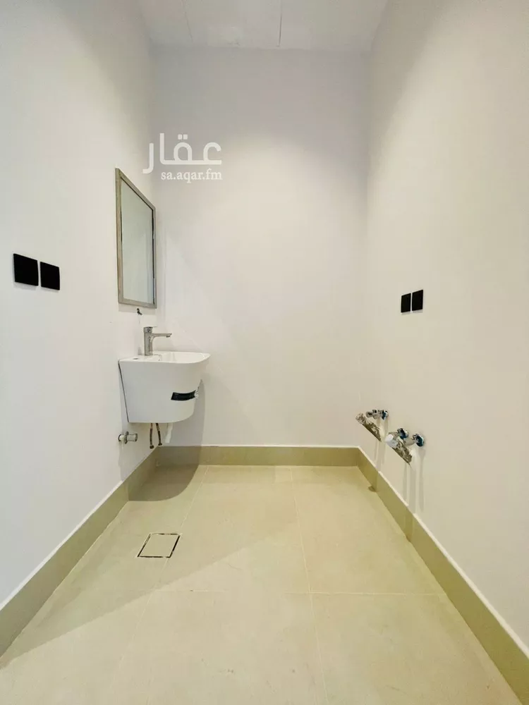 فيلا للبيع في شارع أبي الزناد, حي المهدية, مدينة الرياض, منطقة الرياض صورة 3