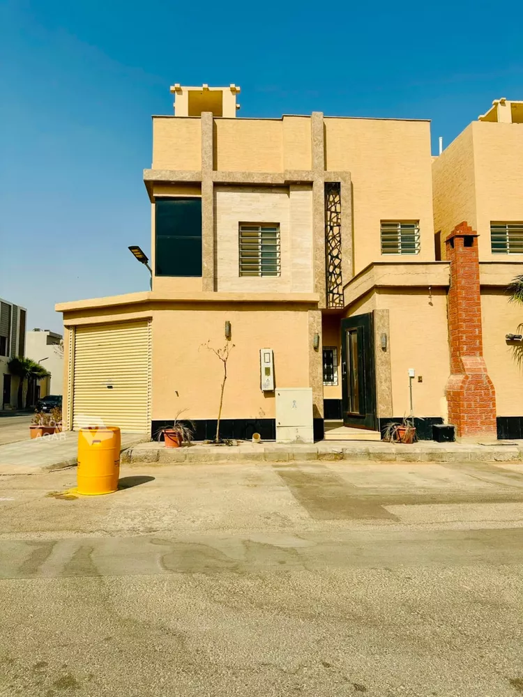 فيلا للإيجار في شارع محمد الفاضل الشنقيطي, حي المهدية, مدينة الرياض, منطقة الرياض 2