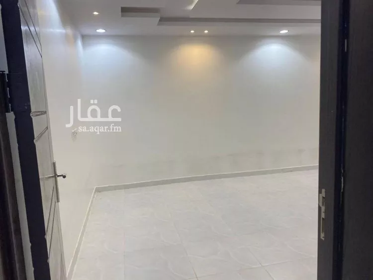 فيلا للإيجار في شارع إسماعيل بن صبيح, حي المهدية, مدينة الرياض, منطقة الرياض صورة 4