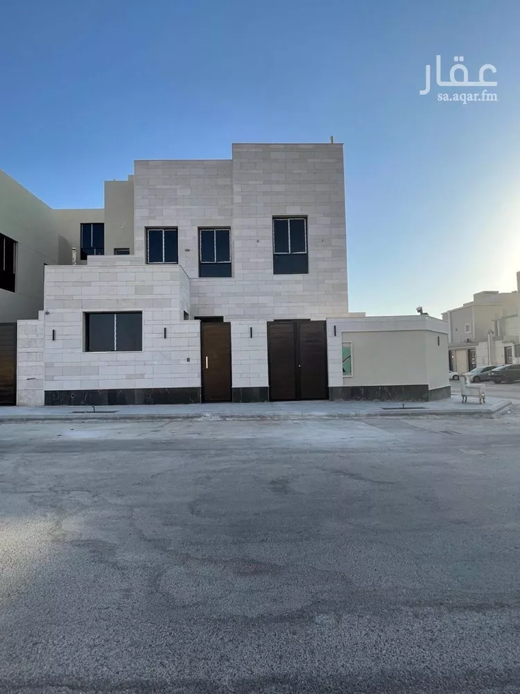 فيلا للبيع في شارع المهدية, حي المهدية, مدينة الرياض, منطقة الرياض صورة 2