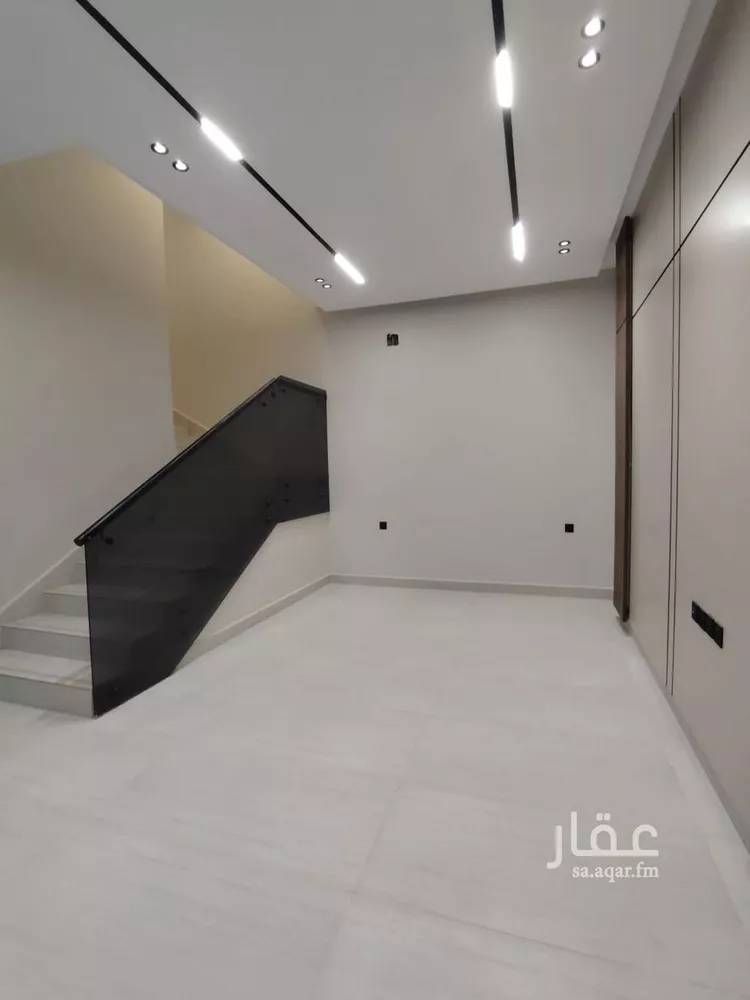 Villa for Sale in Riyadh Al Mahdiyah صورة 3