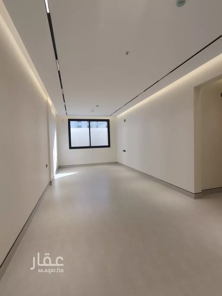 شقة للبيع في شارع ابن أبي الشكر الفلكي, حي المهدية, مدينة الرياض, منطقة الرياض 7