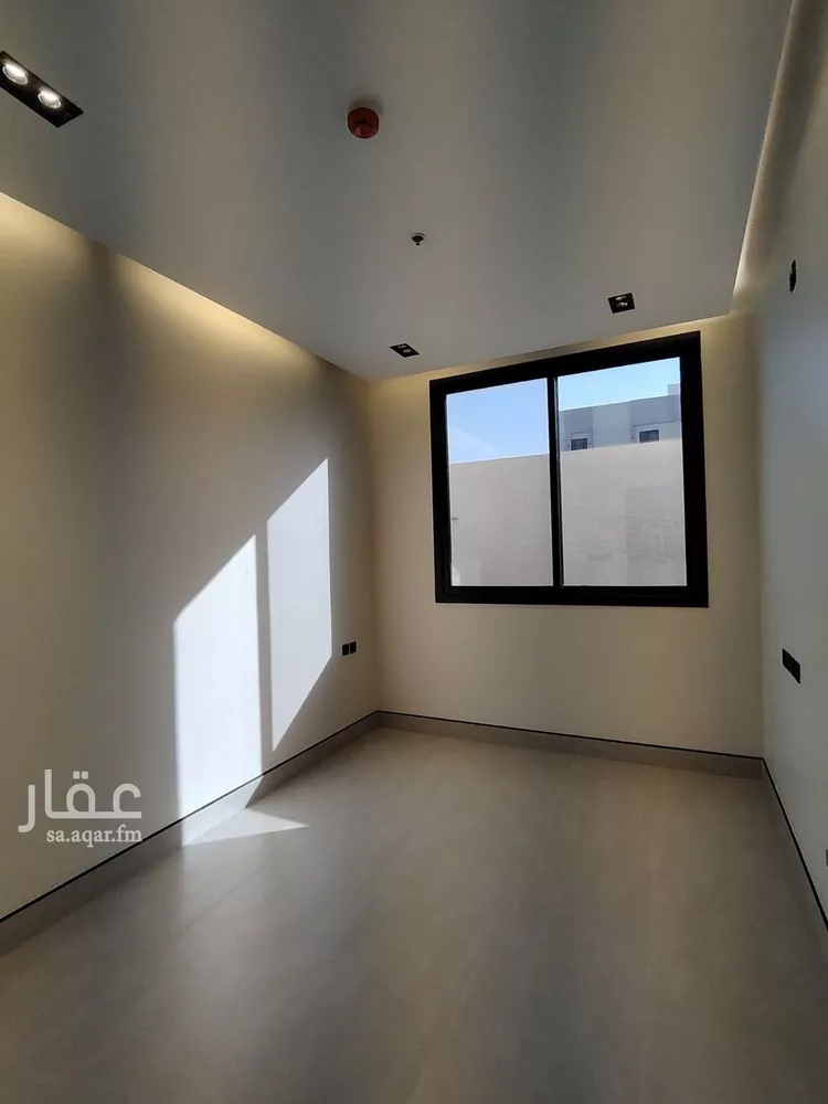 شقة للبيع في شارع ابن أبي الشكر الفلكي, حي المهدية, مدينة الرياض, منطقة الرياض 12