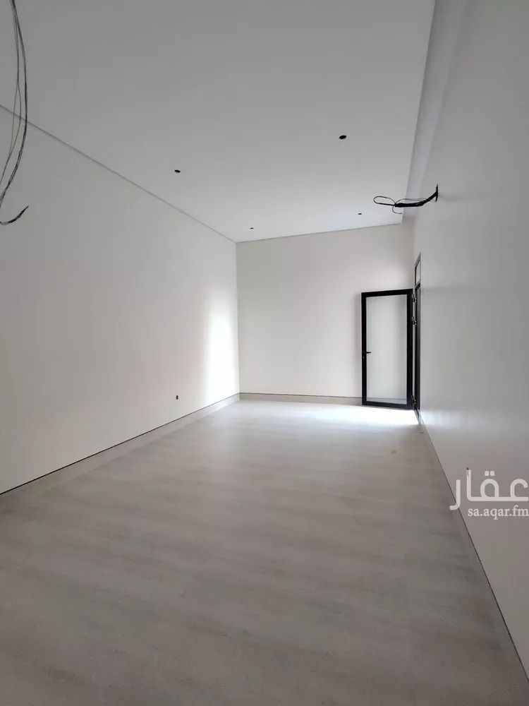 فيلا للبيع في شارع علي بن أحمد البلوي, حي المهدية, مدينة الرياض, منطقة الرياض 11
