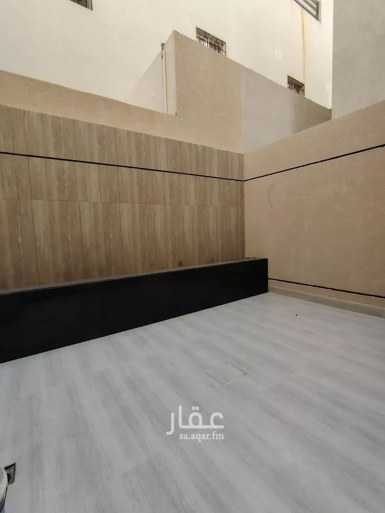 فيلا للبيع في شارع علي بن أحمد البلوي, حي المهدية, مدينة الرياض, منطقة الرياض 15