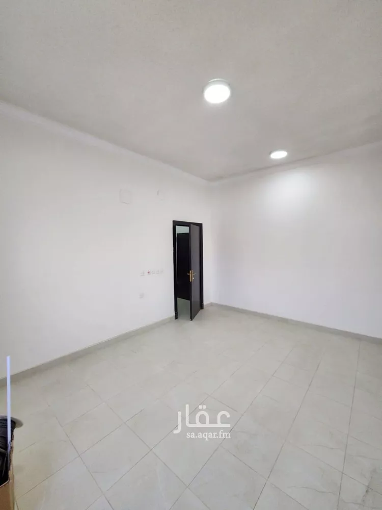 شقة للإيجار في شارع الامير مقرن بن عبدالعزيز, حي النزهة, مدينة الرياض, منطقة الرياض صورة 4