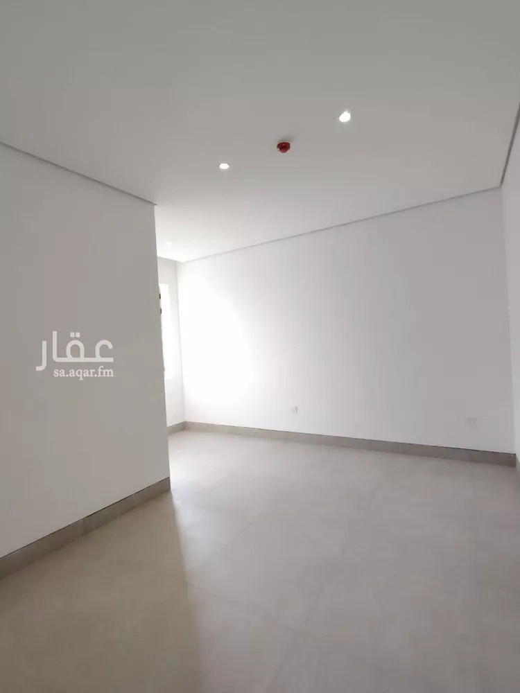 شقة للبيع في شارع عمير بن سنان بن عرفطة, حي المهدية, مدينة الرياض, منطقة الرياض صورة 5