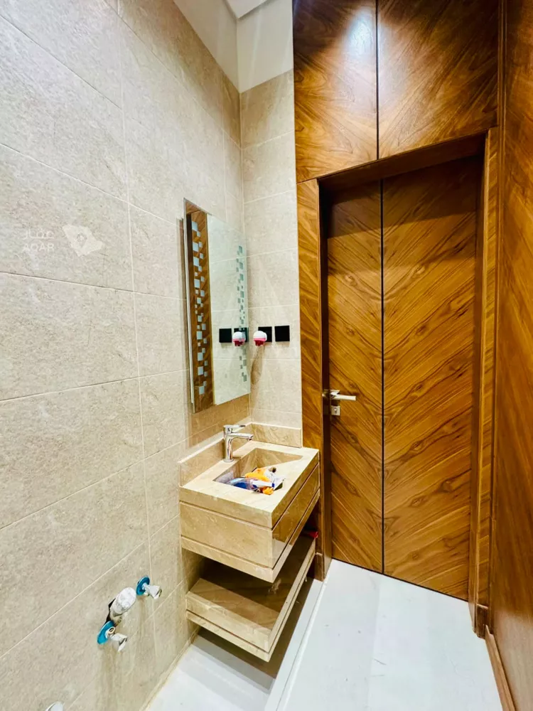 Apartment for Sale in Riyadh Al Mahdiyah 8