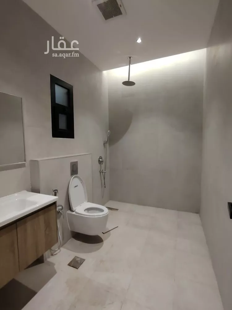 فيلا للبيع في شارع عبيدالله الثقفي, حي المهدية, مدينة الرياض, منطقة الرياض 14