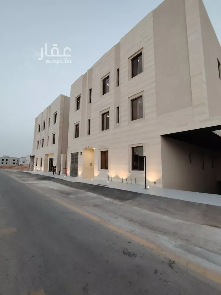 عمارة للبيع في شارع عمير بن سنان بن عرفطة, حي المهدية, مدينة الرياض, منطقة الرياض