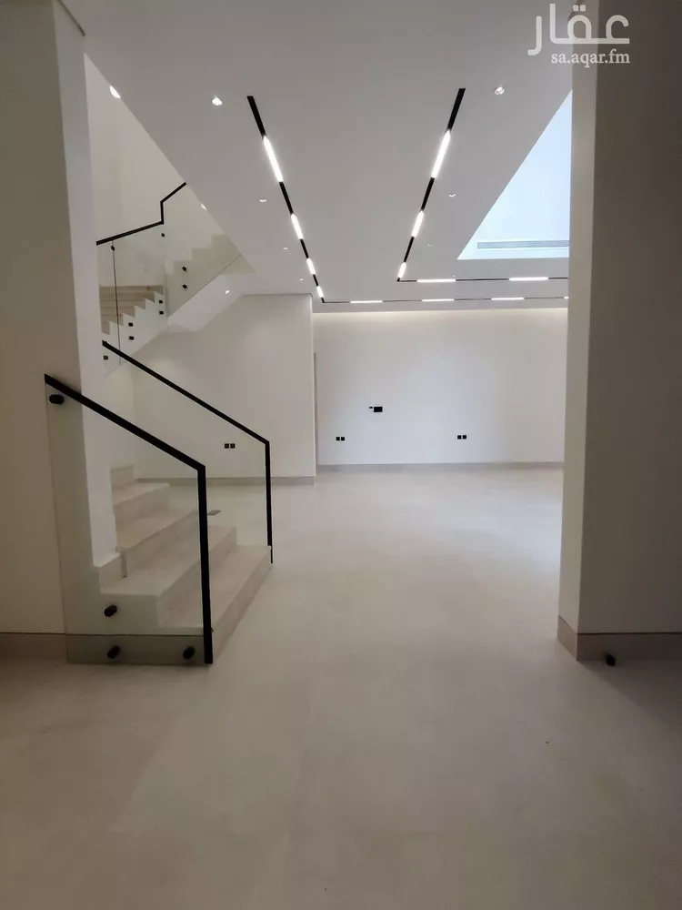 Villa for Sale in Riyadh Al Mahdiyah 15