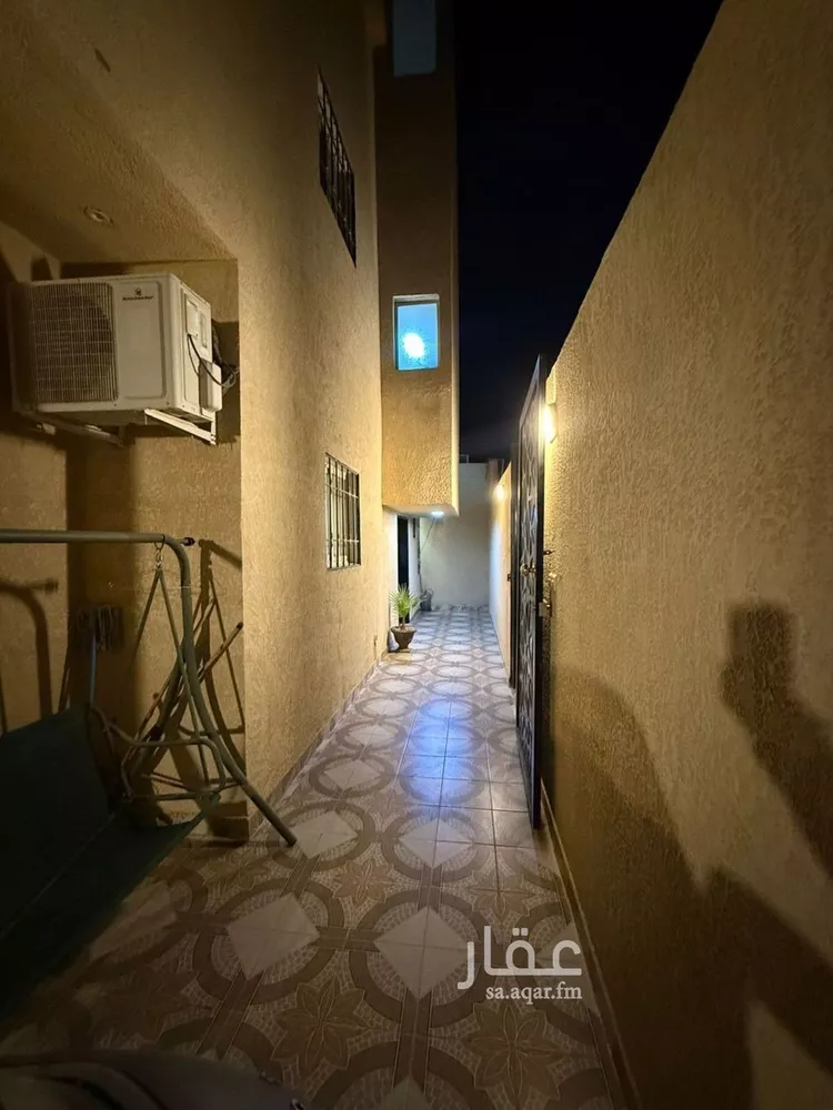فيلا للبيع في شارع كلثوم بن أوفى, حي المهدية, مدينة الرياض, منطقة الرياض 19