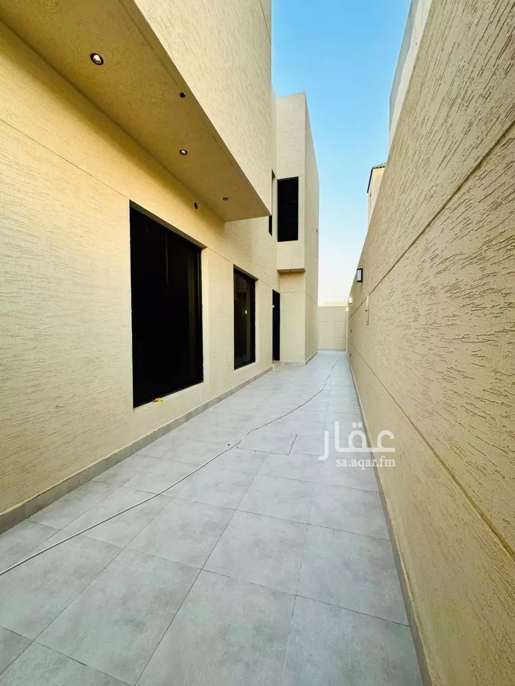 Villa for Sale in Riyadh Al Mahdiyah 18