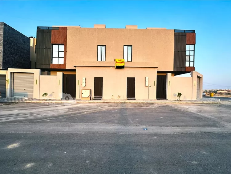 فيلا للبيع في شارع علي بن الحسن الريحاني, حي المهدية, مدينة الرياض, منطقة الرياض 13