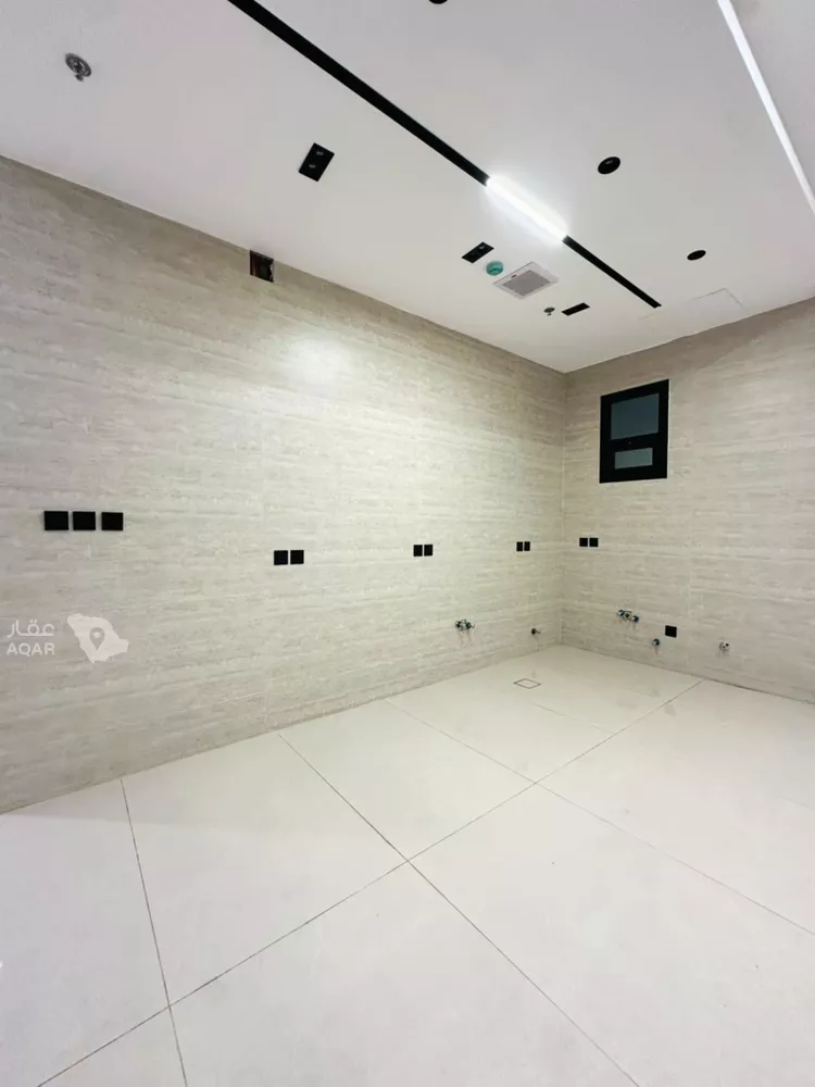 Apartment for Sale in Riyadh Al Mahdiyah 7