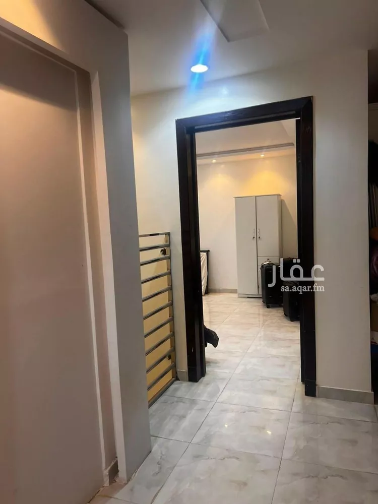 فيلا للبيع في شارع ابن الشيرازي, حي المهدية, مدينة الرياض, منطقة الرياض 16