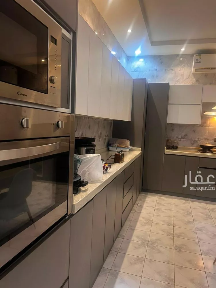 فيلا للبيع في شارع ابن الشيرازي, حي المهدية, مدينة الرياض, منطقة الرياض 21