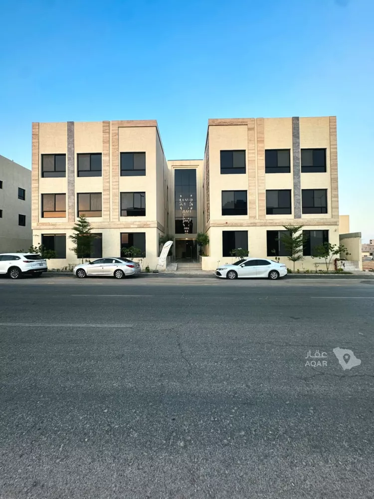 شقة للبيع في شارع عمير بن سنان بن عرفطة, حي المهدية, مدينة الرياض, منطقة الرياض صورة 2