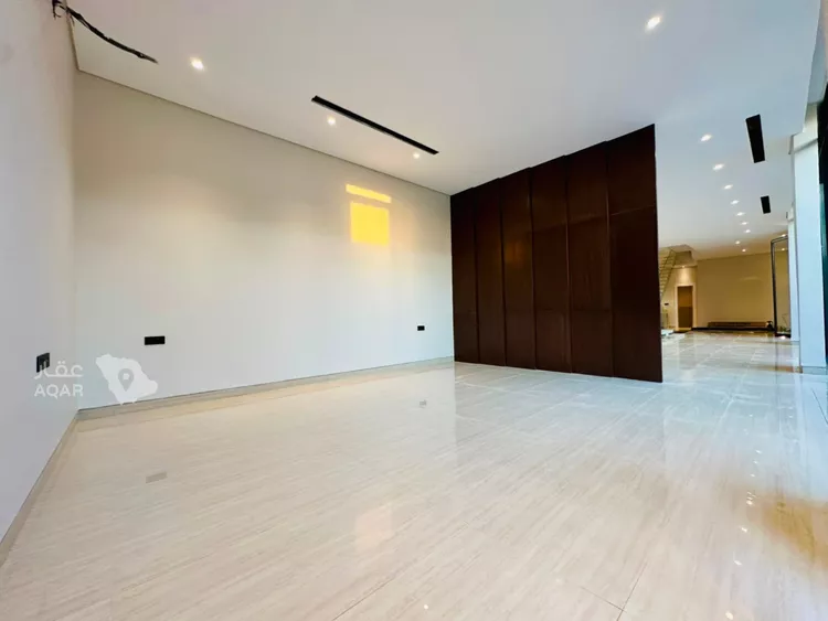 Villa for Sale in Riyadh Al Mahdiyah صورة 3