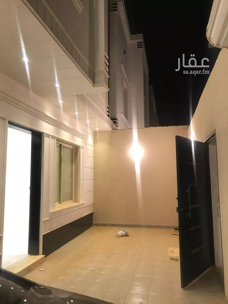 فيلا للبيع في شارع سعيد الطليطلي, حي المهدية, مدينة الرياض, منطقة الرياض صورة 3