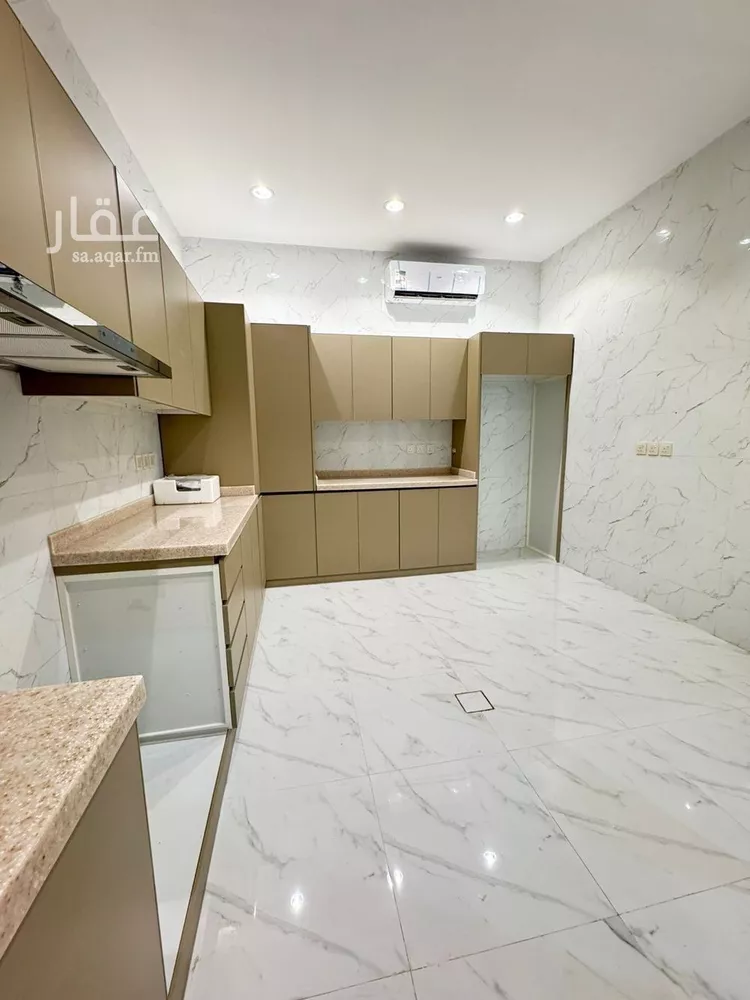 فيلا للإيجار في شارع أبي بكر بن فتحون, حي المهدية, مدينة الرياض, منطقة الرياض صورة 3