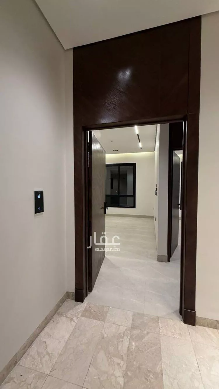 شقة للبيع في شارع أحمد بن نبهان الحافظ, حي المهدية, مدينة الرياض, منطقة الرياض 21