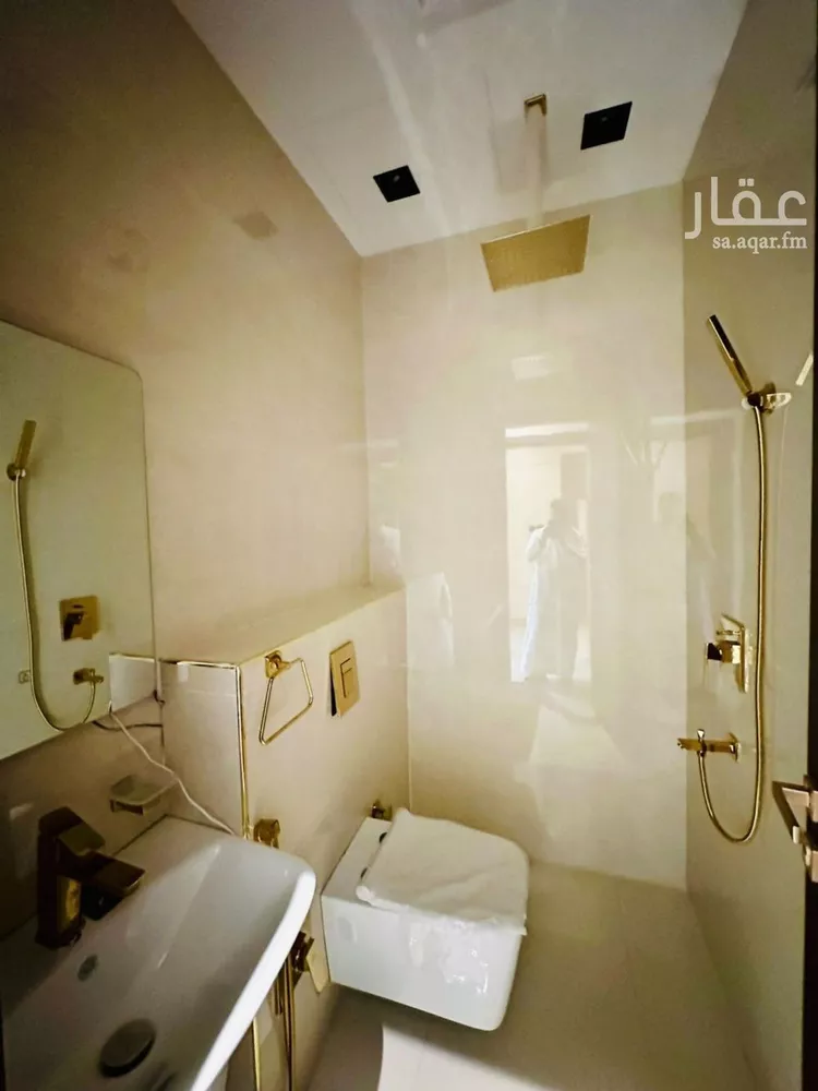 شقة للبيع في شارع عمير بن سنان بن عرفطة, حي المهدية, مدينة الرياض, منطقة الرياض 14