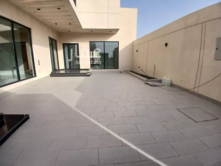 فيلا للبيع في شارع محمد بن عيسى العدني, حي المهدية, مدينة الرياض, منطقة الرياض