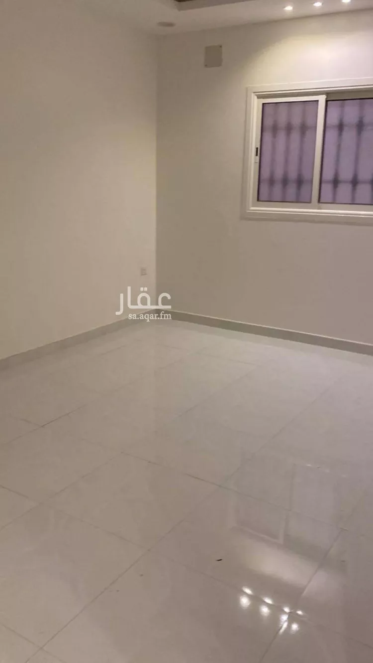 فيلا للإيجار في شارع إسماعيل بن صبيح, حي المهدية, مدينة الرياض, منطقة الرياض