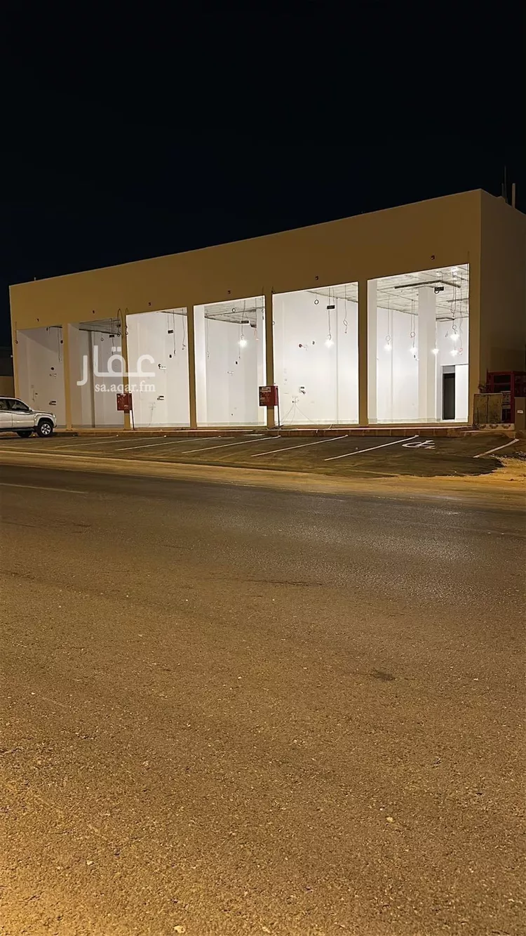 محل للإيجار في شارع الدهناء, حي المهدية, مدينة الرياض, منطقة الرياض صورة 4