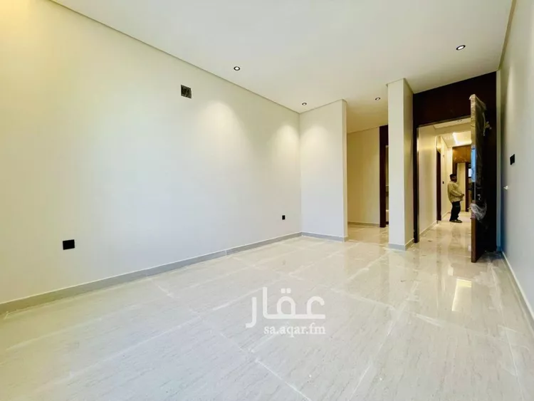 Villa for Sale in Riyadh Al Mahdiyah 12