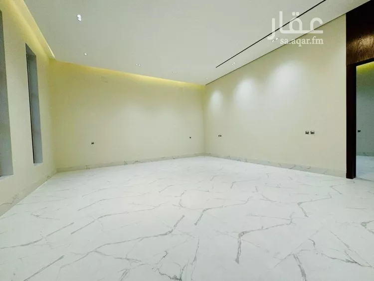 Villa for Sale in Riyadh Al Mahdiyah 11