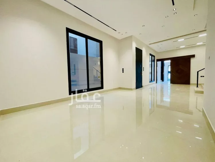 فيلا للبيع في شارع أبي الزناد, حي المهدية, مدينة الرياض, منطقة الرياض 18