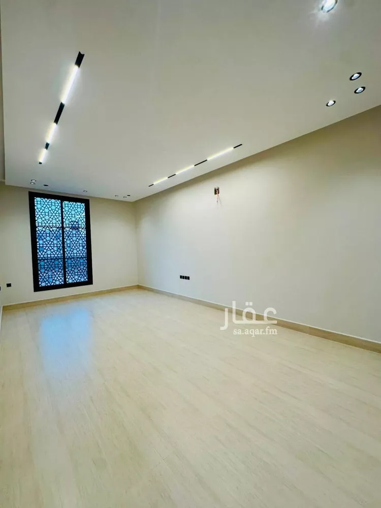 Villa for Sale in Riyadh Al Mahdiyah 8