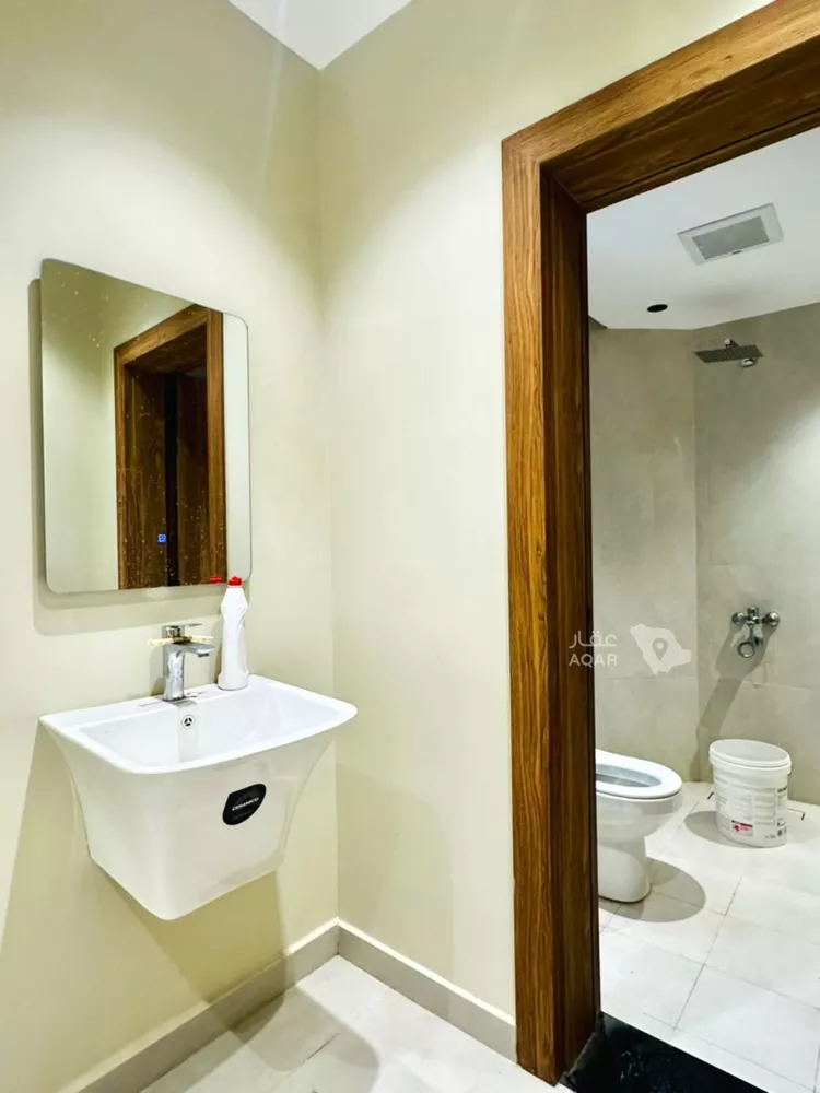 Floor for Rent in Riyadh Ash Shifa 11