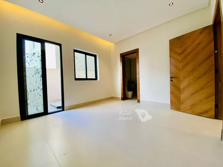Villa for Rent in Riyadh Al Mahdiyah 4