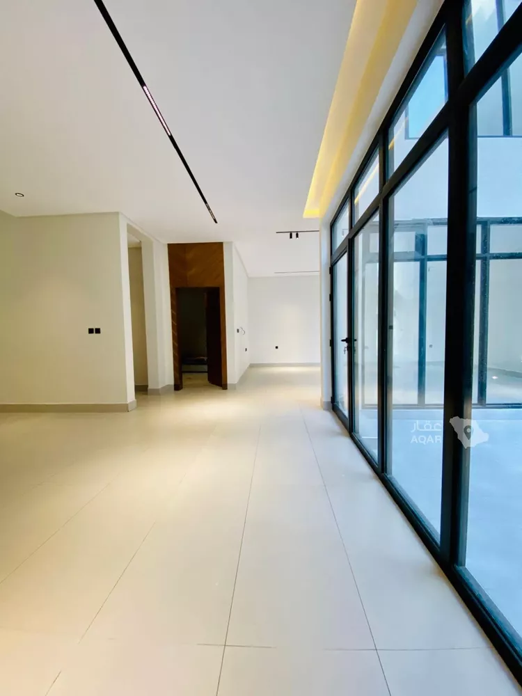 Villa for Rent in Riyadh Al Mahdiyah 17