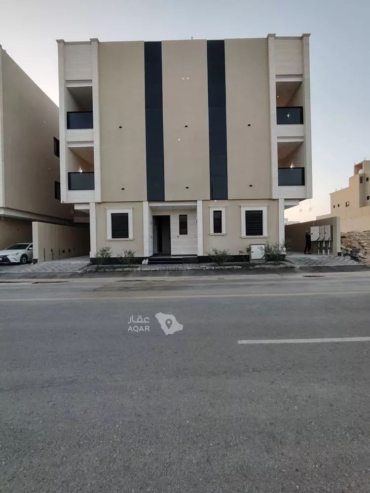 Apartment for Rent in Riyadh Al Mahdiyah 2