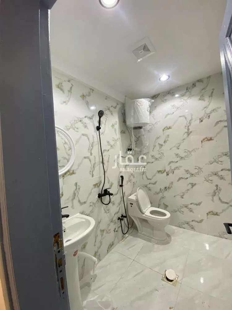 شقة للإيجار في شارع وادي البطحاء, حي الملقا, مدينة الرياض, منطقة الرياض صورة 3