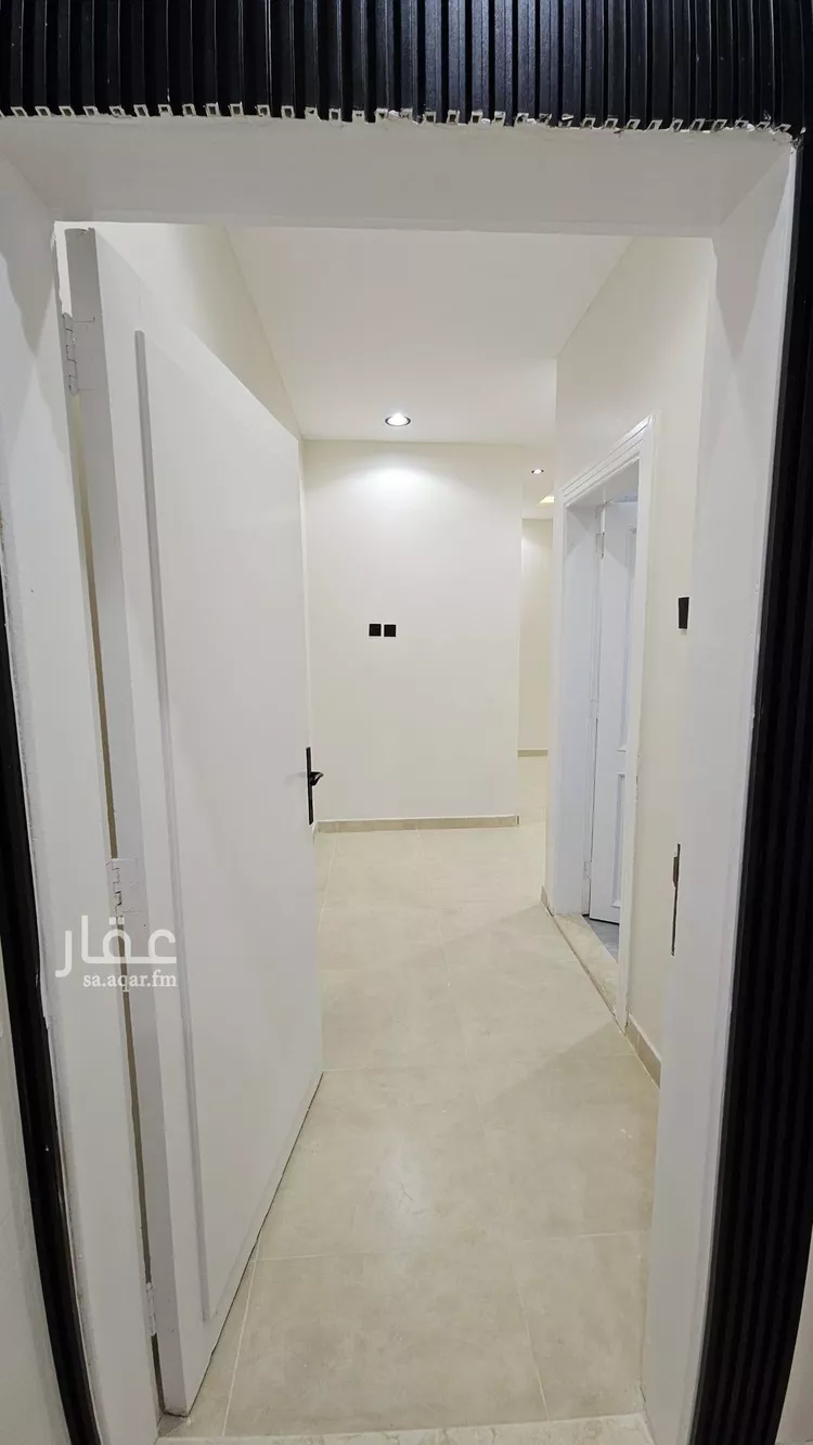 شقة للإيجار في شارع عبدالرحمن بن عزاز, حي الشهداء, مدينة الرياض, منطقة الرياض صورة 3