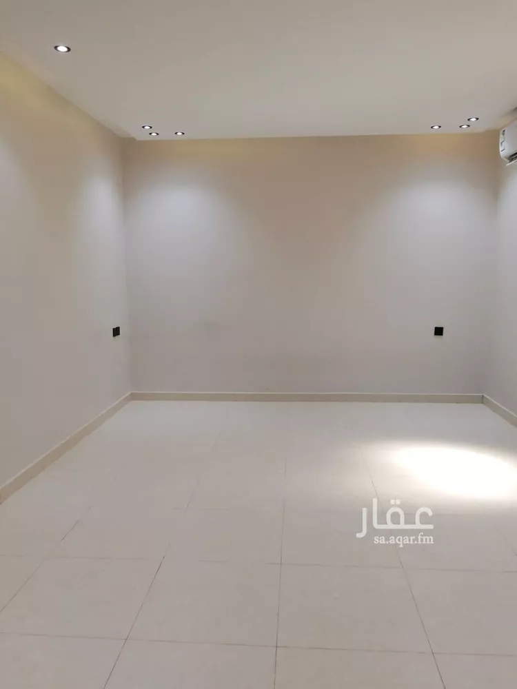 شقة للإيجار في شارع شهيد الدين ثم الوطن عبدالرحمن بن عزاز, حي الشهداء, مدينة الرياض, منطقة الرياض