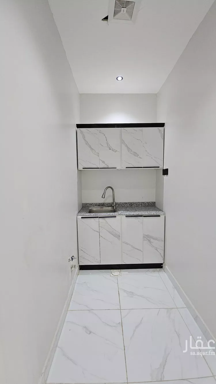 شقة للإيجار في شارع قلعة الفسطاط, حي إشبيلية, مدينة الرياض, منطقة الرياض صورة 3