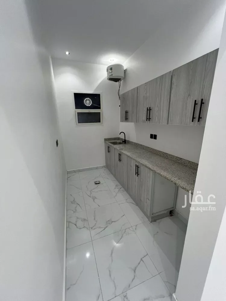 شقة للإيجار في شارع شهيد الدين ثم الوطن عبدالرحمن بن عزاز, حي الشهداء, مدينة الرياض, منطقة الرياض صورة 3