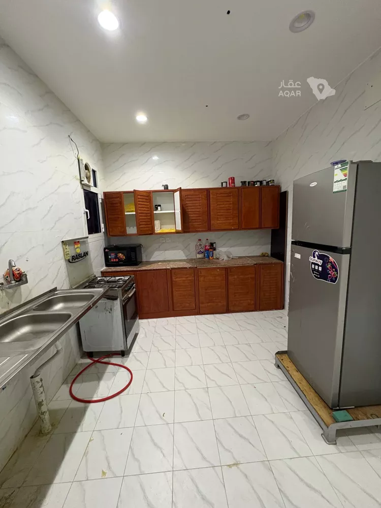 Apartment for Rent in Al Muzahimiyah Ghirnatah