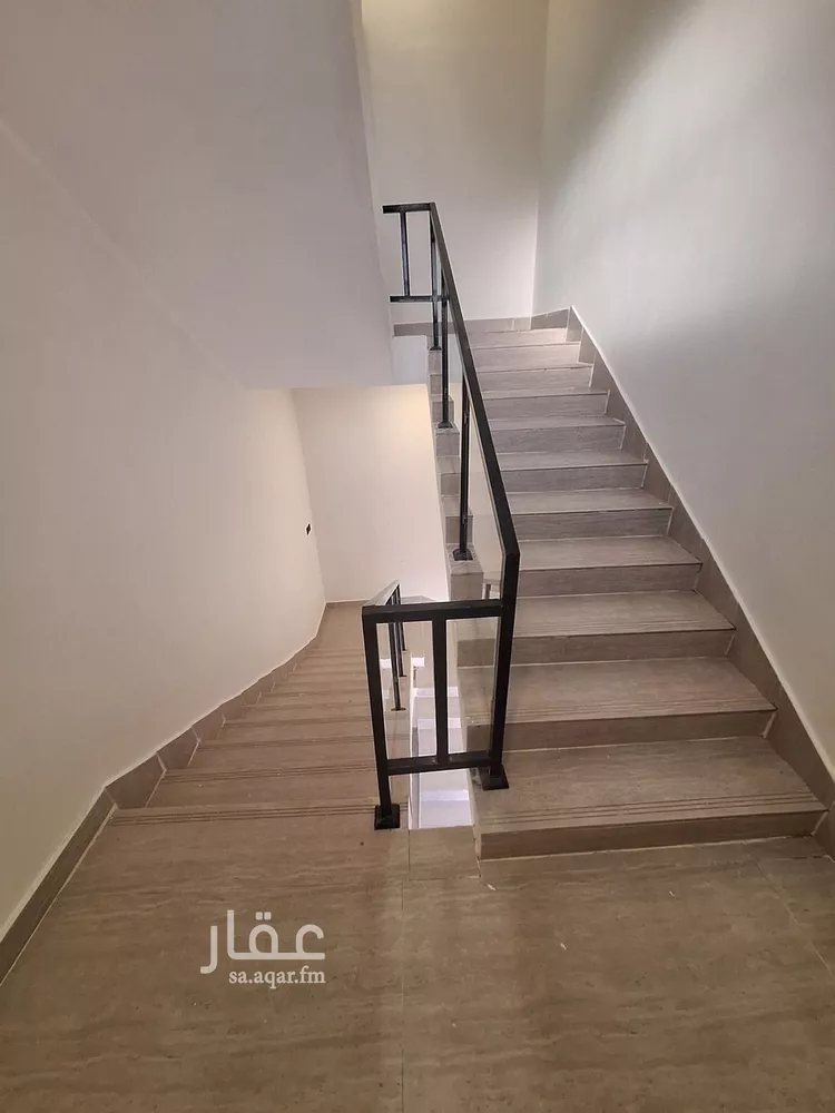 دور للبيع في شارع عيسى بن سهل, حي طويق, مدينة الرياض, منطقة الرياض صورة 2